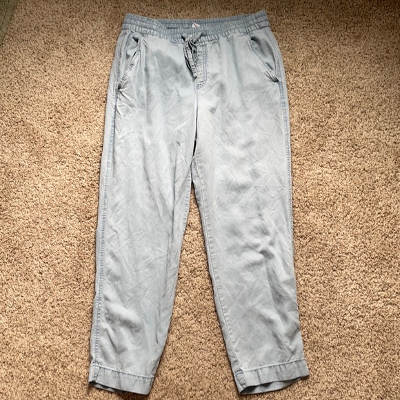 GAP Denim - Cropped Pull on Jeans